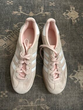 adidas Women’s Light Pink Suede Sneakers with White Stripes